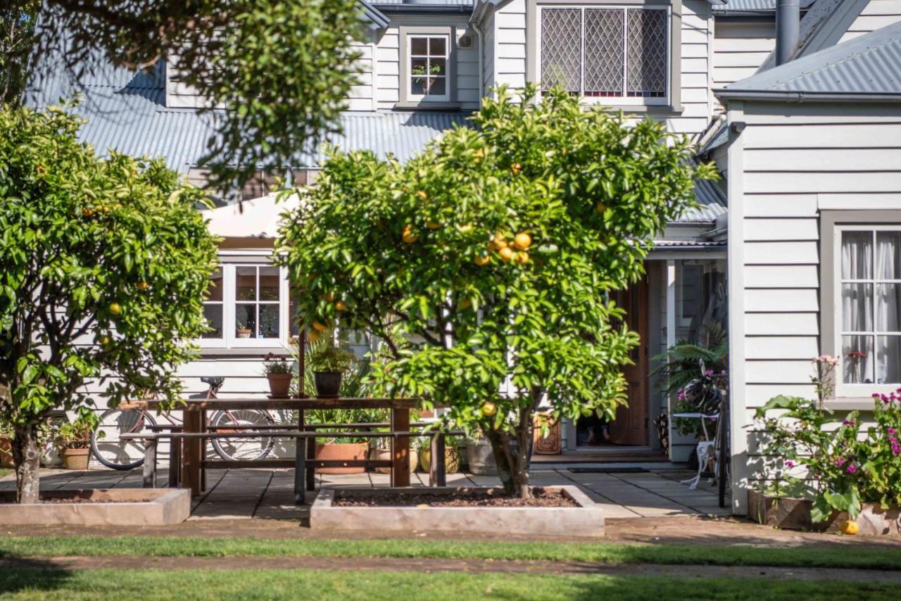 French Bay House Bed and Breakfast Akaroa Exteriör bild